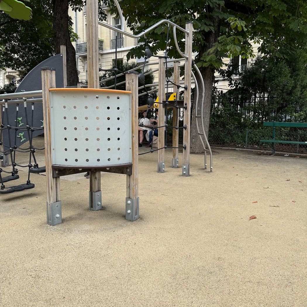 Aire de Jeux du Square Chautemps 2
